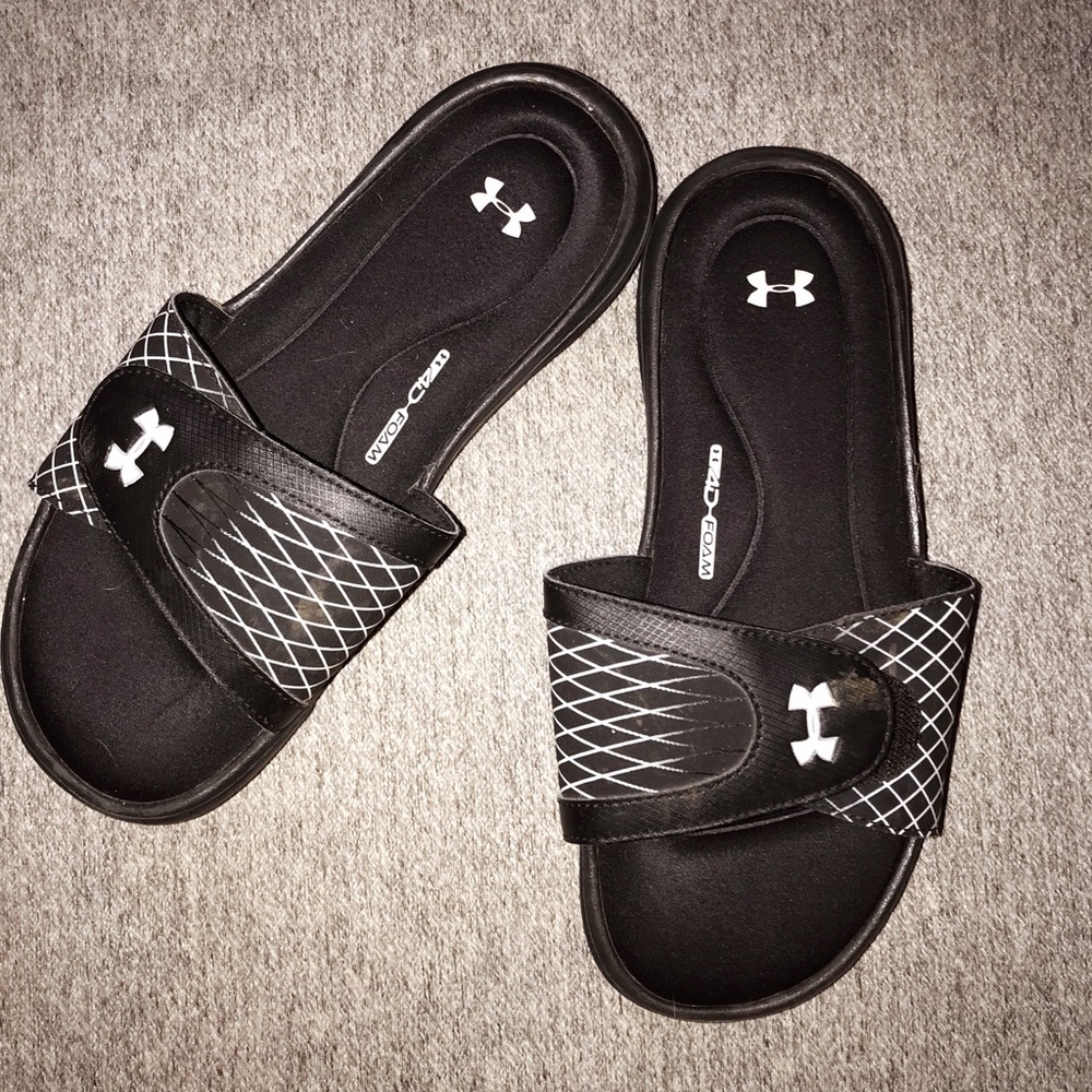 Under armour slides
